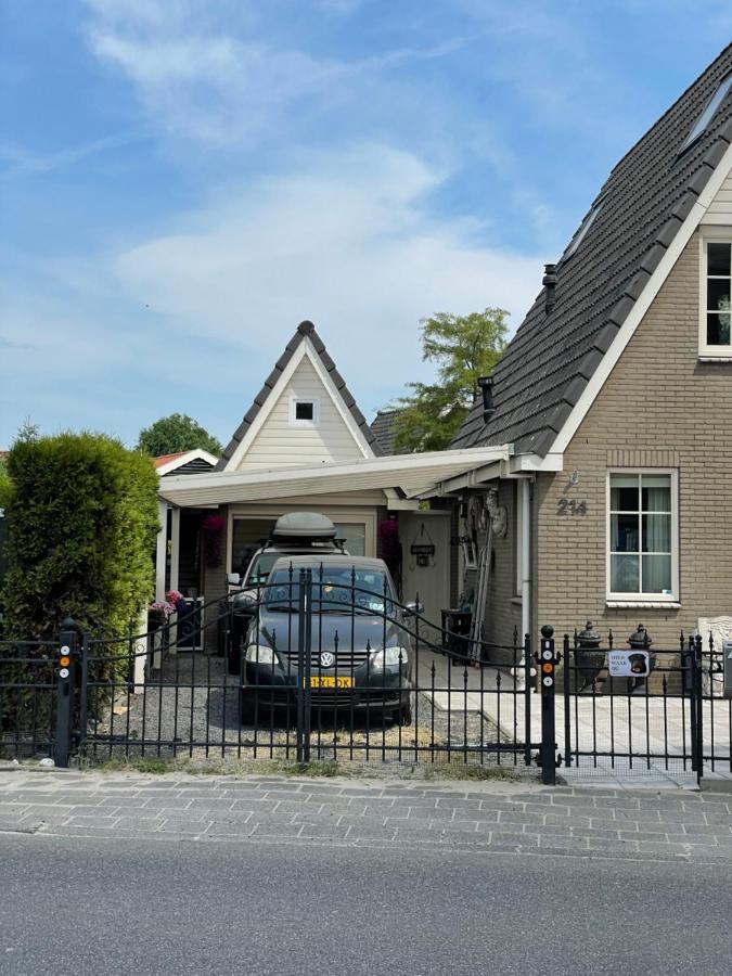 Casa Di Maksch De Miniatura Bed & Breakfast Amsterdam Bagian luar foto